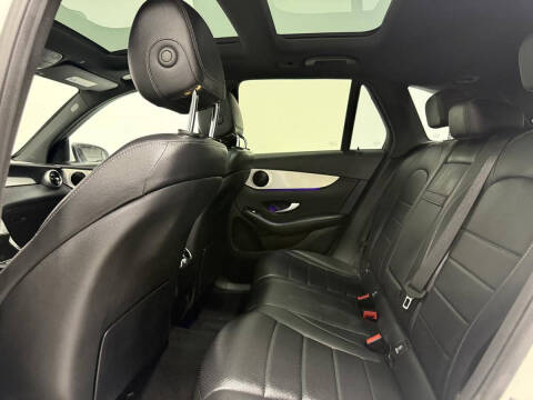 2021 Mercedes-Benz GLC GLC 300