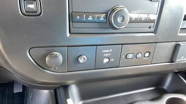 2026 Chevrolet Express 2500