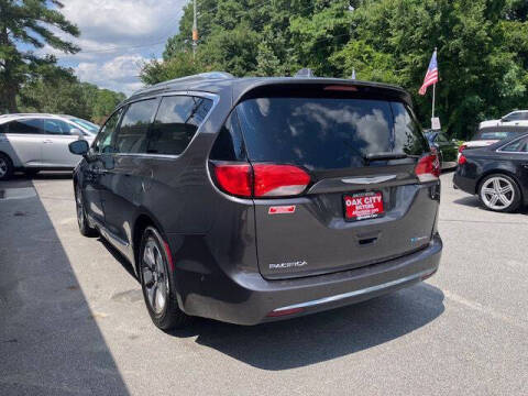 2018 Chrysler Pacifica Hybrid Limited