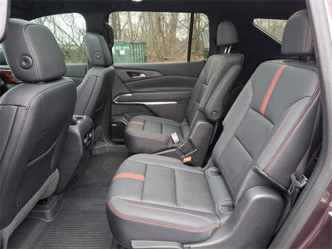 2024 Chevrolet Traverse RS