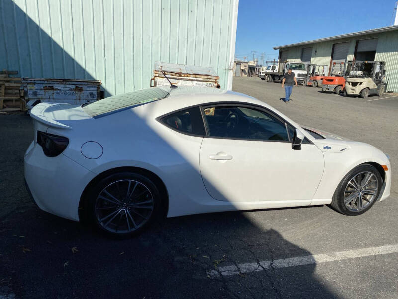 2014 Scion FR-S