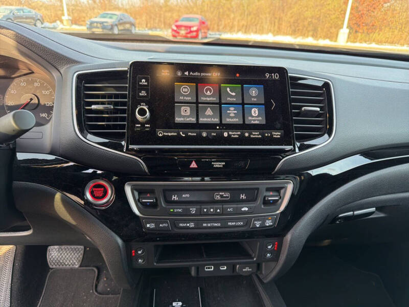 2025 Honda Ridgeline Black Edition