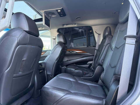 2016 Cadillac Escalade Premium Collection