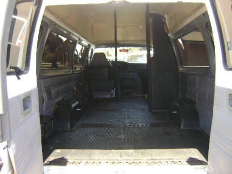 2000 Dodge Ram Van 3500