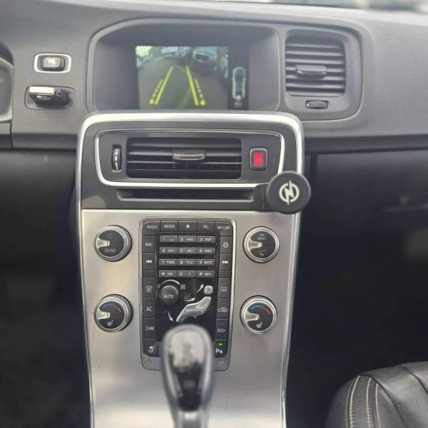 2017 Volvo S60 T5 Dynamic