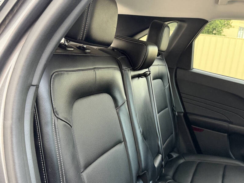 2021 Ford Escape SEL