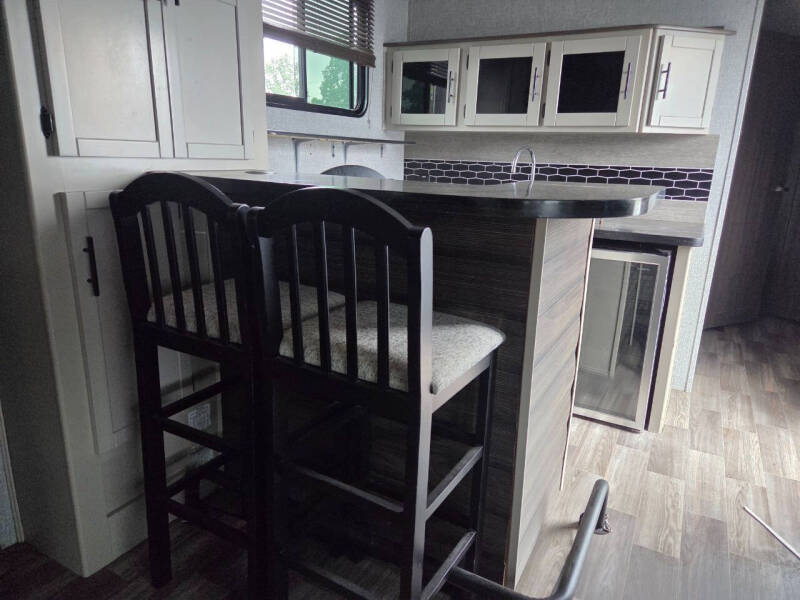 2020 Keystone RV HAMPTON