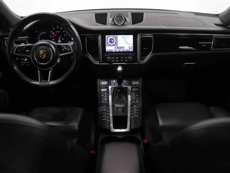 2017 Porsche Macan GTS