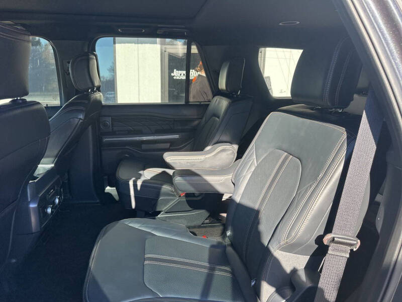 2023 Ford Expedition Platinum