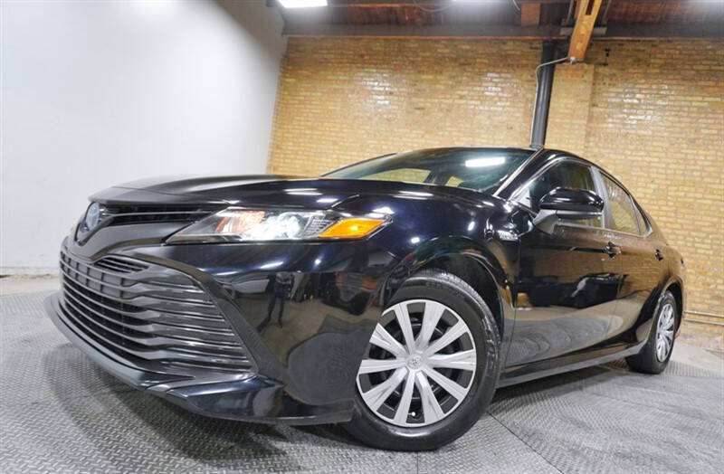 2018 Toyota Camry Hybrid LE