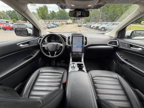2022 Ford Edge SEL