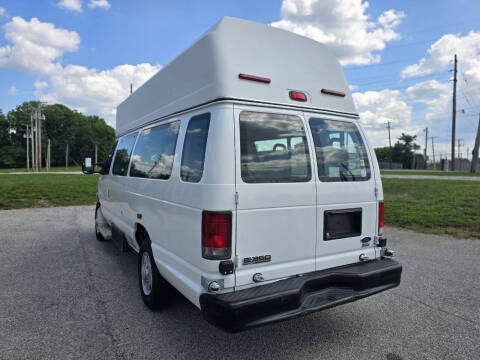 2012 Ford E-Series E-350 SD