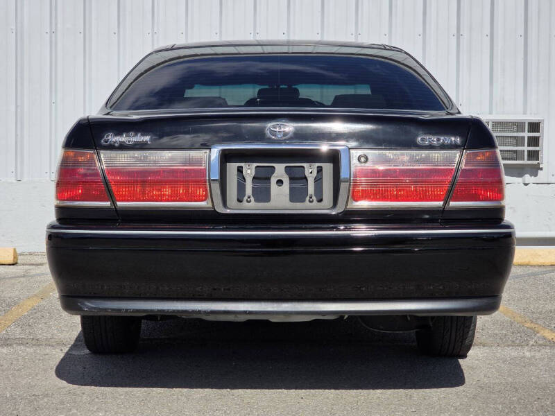 2000 Toyota Crown