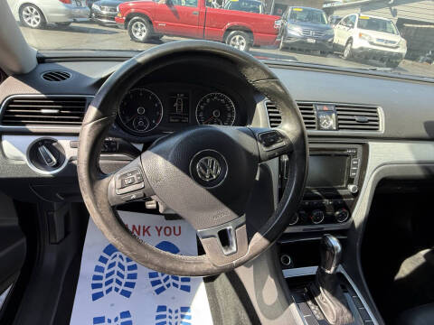 2013 Volkswagen Passat