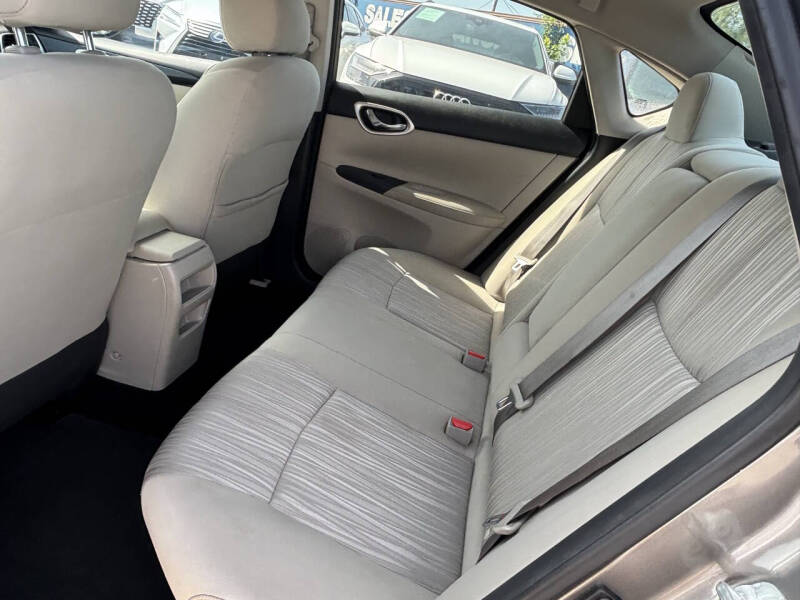 2016 Nissan Sentra SV