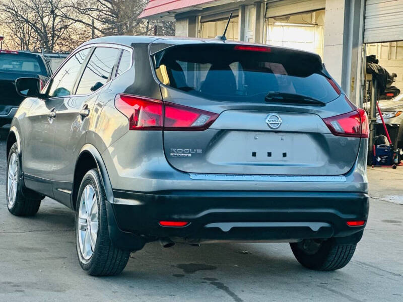 2017 Nissan Rogue Sport S