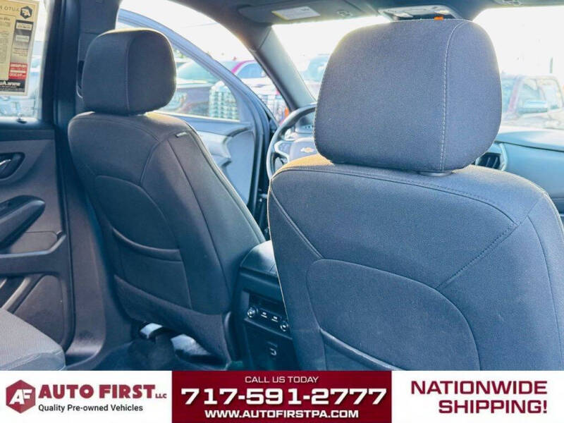 2022 Chevrolet Traverse LT Cloth