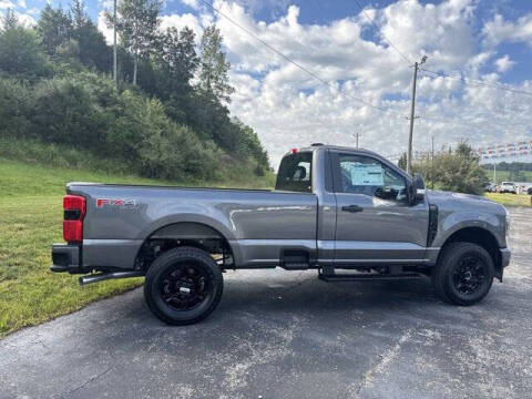 2025 Ford F-350 Super Duty XL