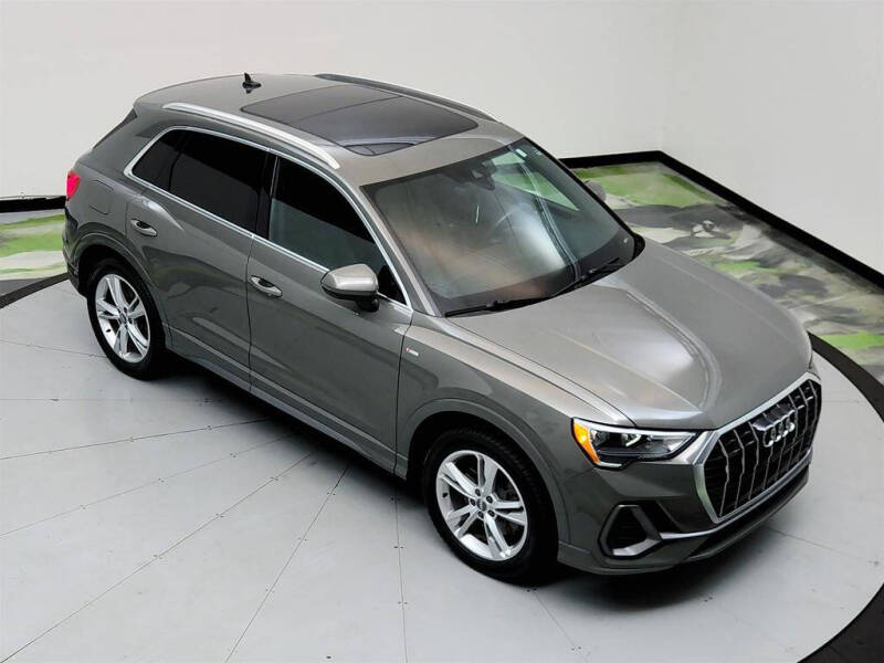 2020 Audi Q3 quattro S line Premium 45 TFSI