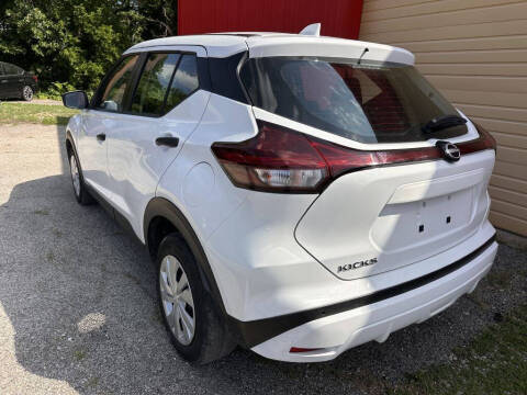 2023 Nissan Kicks S