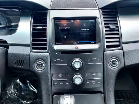2013 Ford Taurus SEL