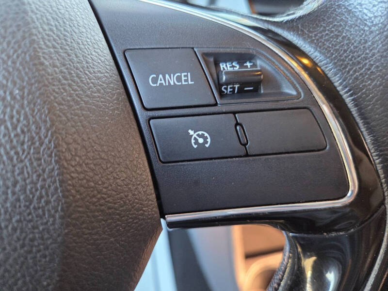 2016 Mitsubishi Outlander SE