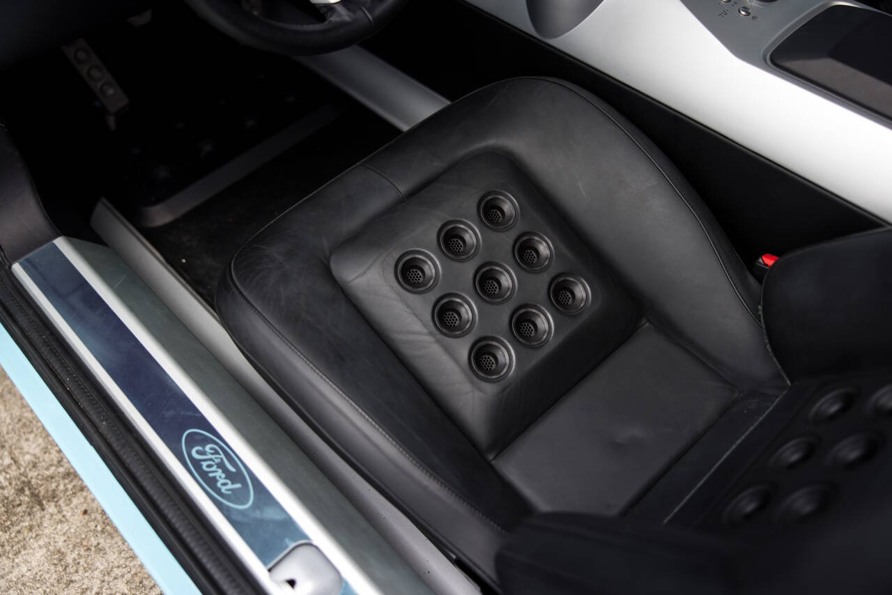 2006 Ford GT 30