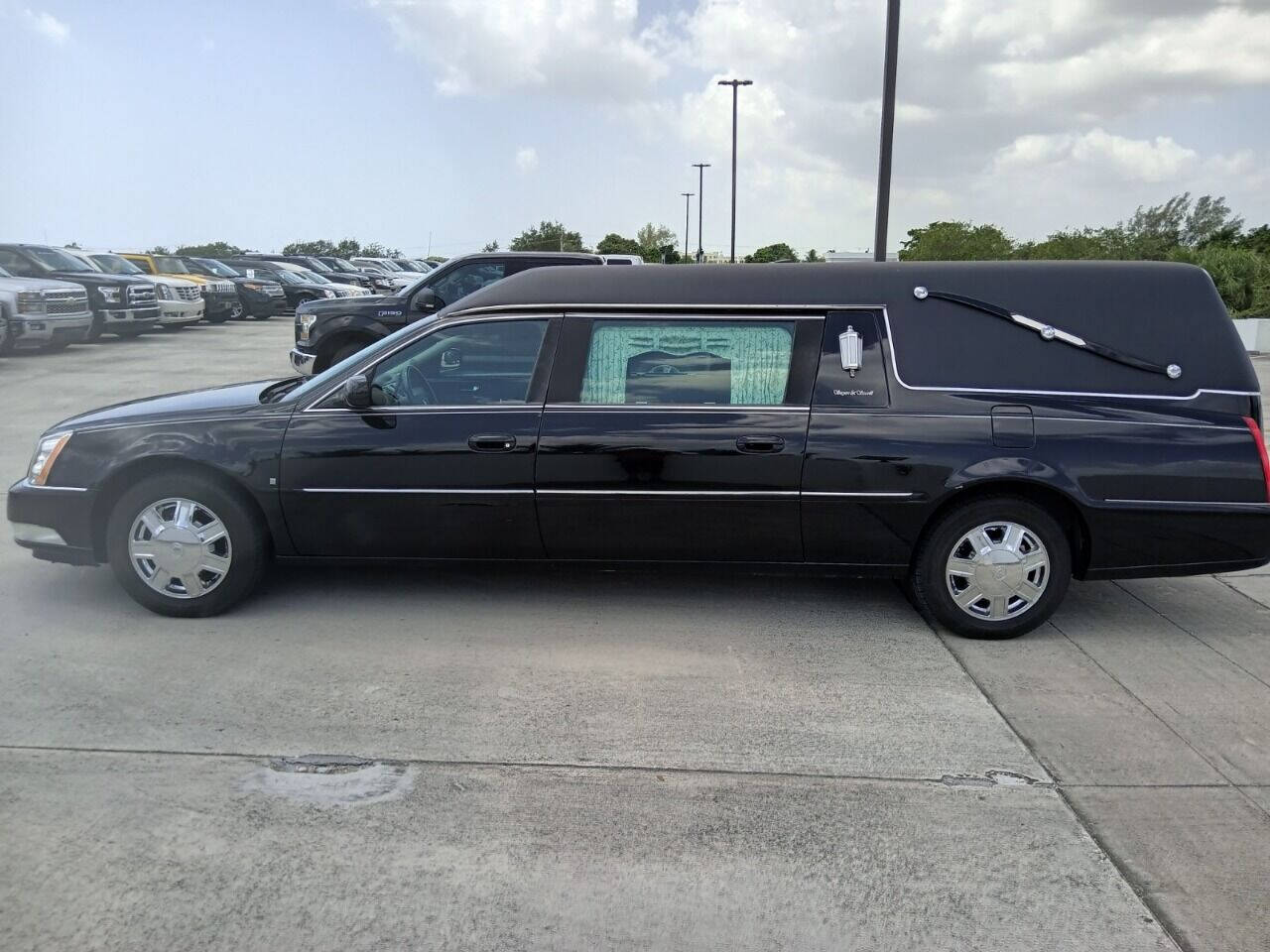 2008 CADILLAC DTS Pro Hearse Hearse - $18,950