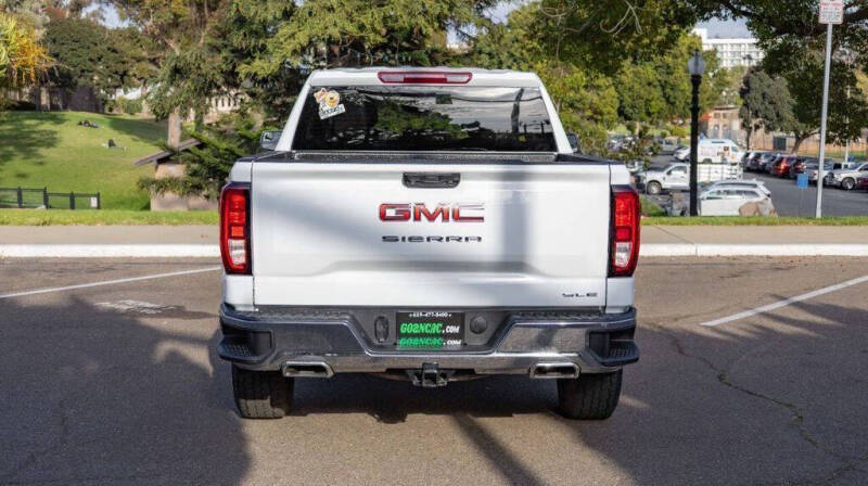 2023 GMC Sierra 1500 SLE