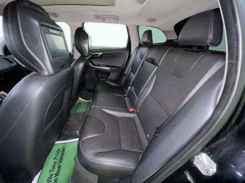 2016 Volvo XC60 T5 Drive-E Platinum