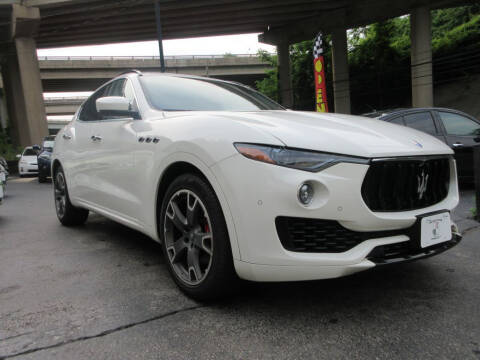 2017 Maserati Levante