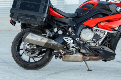 2016 BMW S 1000 XR