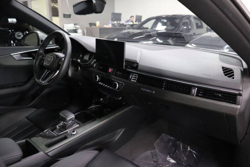 2024 Audi A5 Sportback quattro S line Premium 45 TFSI