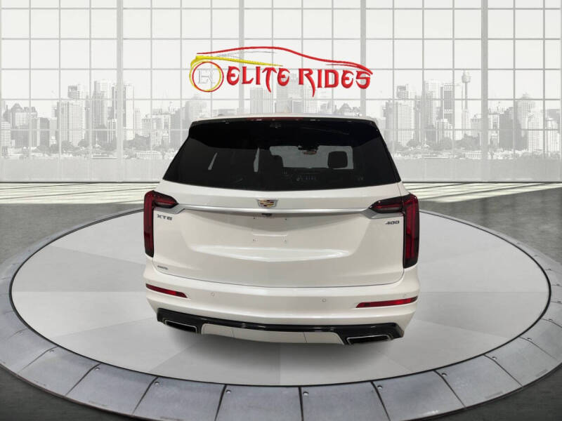 2023 Cadillac XT6 Premium Luxury