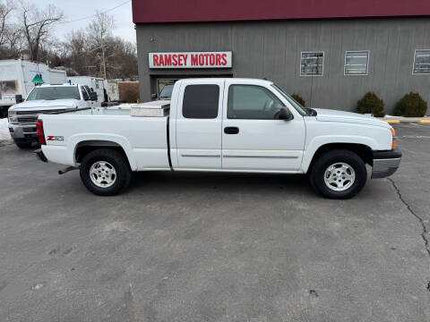 2004 Chevrolet Silverado 1500