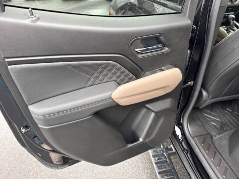 2025 GMC Canyon Denali