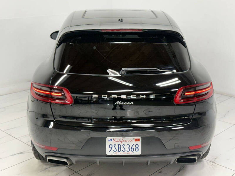 2018 Porsche Macan