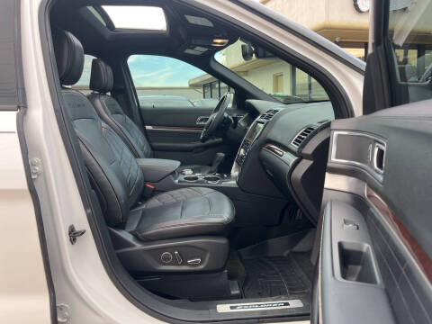 2018 Ford Explorer Platinum