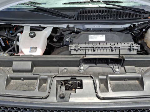 2024 Chevrolet Express 2500