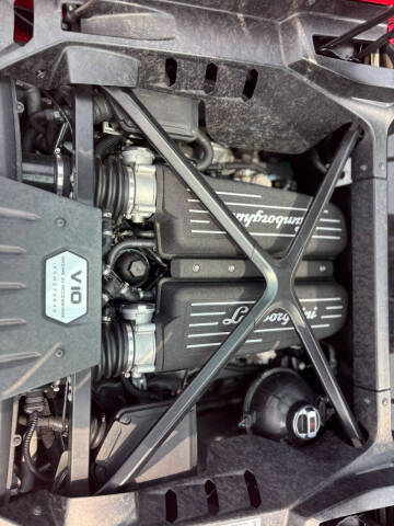 2016 Lamborghini Huracan LP 580-2