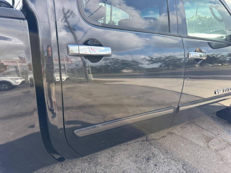 2007 Nissan Titan SE FFV