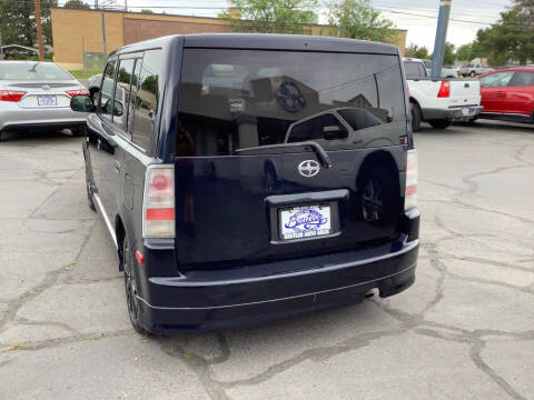 2004 Scion xB