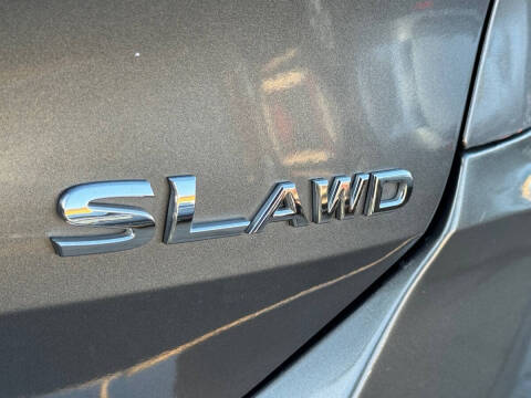 2020 Nissan Rogue SL