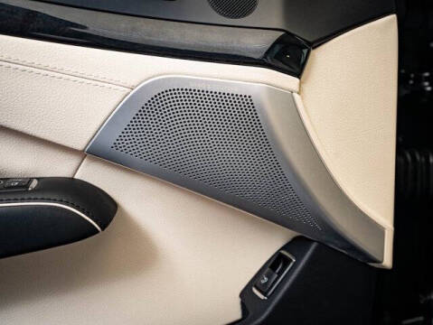 2013 Mercedes-Benz SL-Class SL 63 AMG