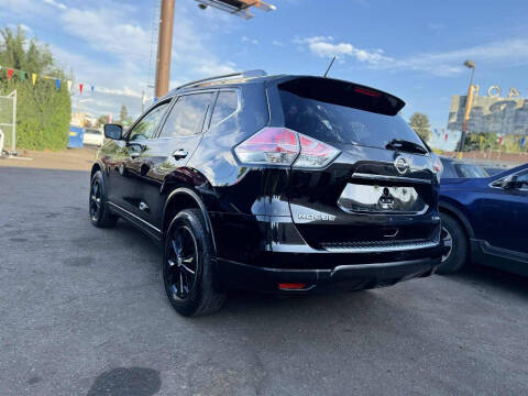 2015 Nissan Rogue SV