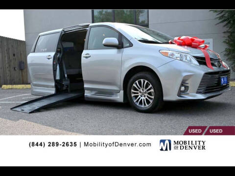 2020 Toyota Sienna for sale at CO Fleet & Mobility in Denver CO