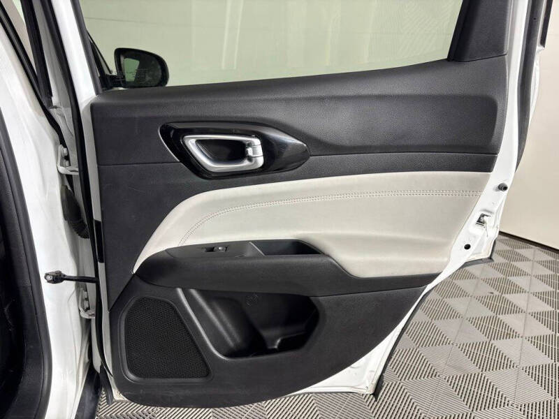 2025 Jeep Compass Limited - Photo 39