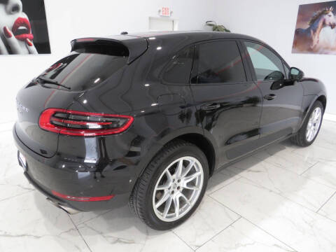 2016 Porsche Macan S