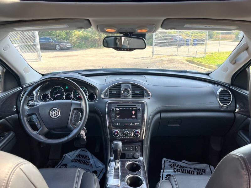 2017 Buick Enclave Leather photo 16