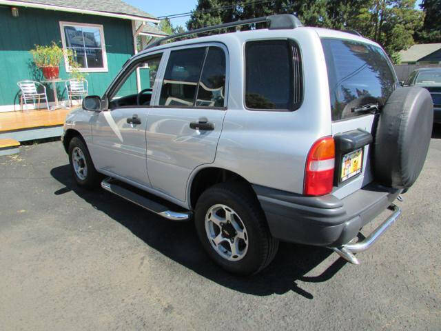 2001 Chevrolet Tracker